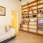 Quattro Cantoni Apartment Monti